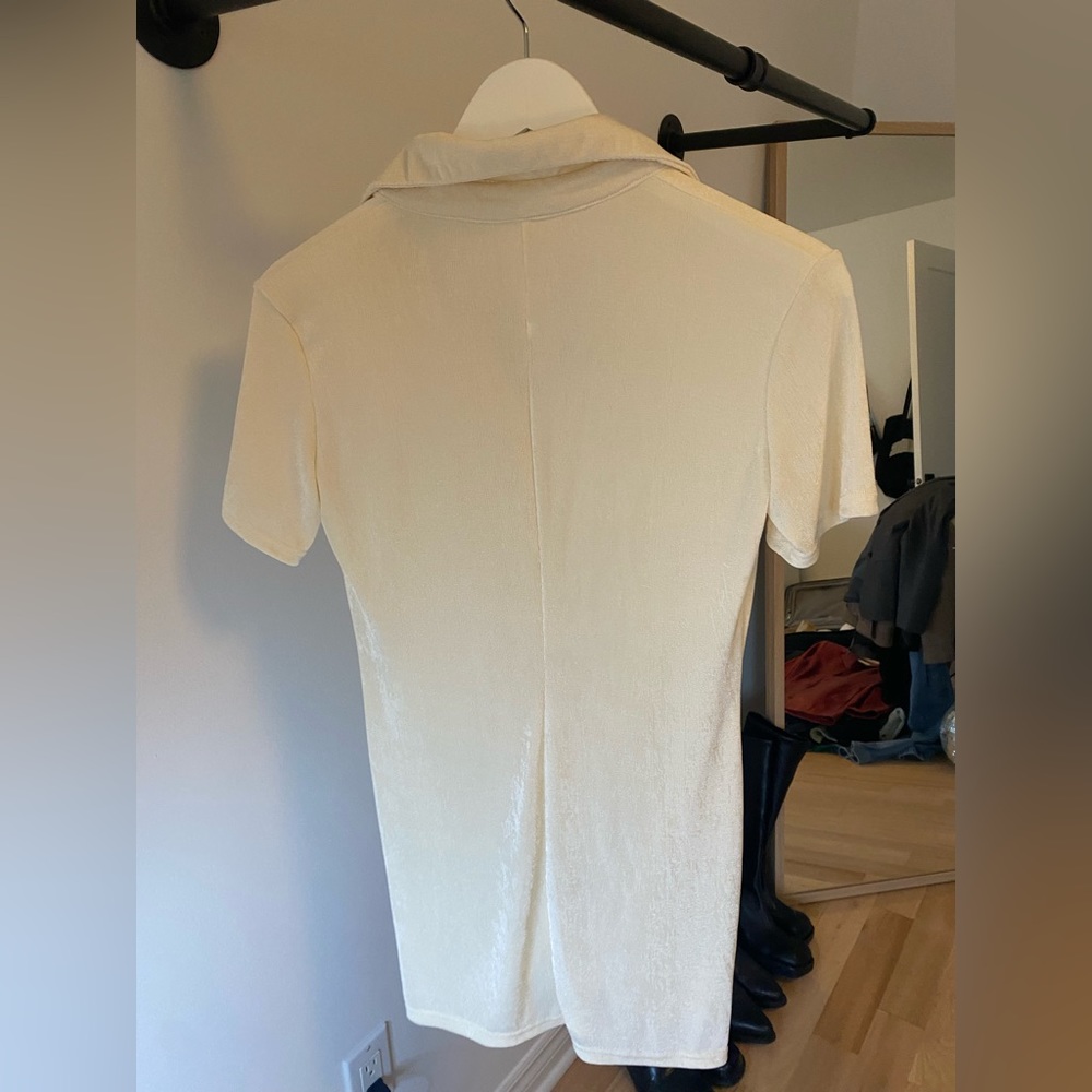 Mini dress - Picture 2 of 2